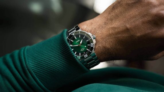 Oris Aquis Date Calibre 400 01 400 7763 4157-07 4 24 74EB