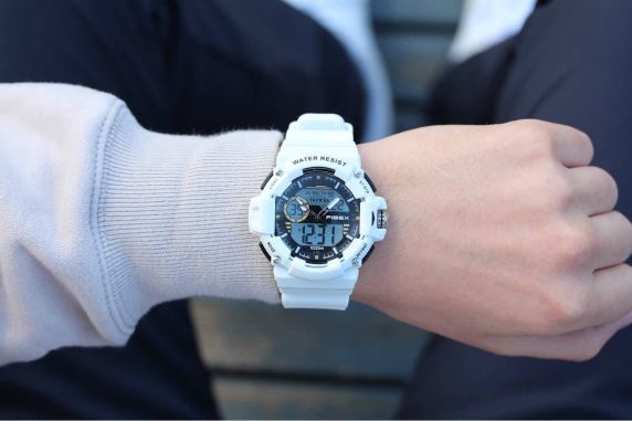 Sport og fritid herreur med to displays | FIBEXMX04