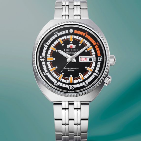 Orient Neo Sports 200m Automatic Diver RA-AA0E05B