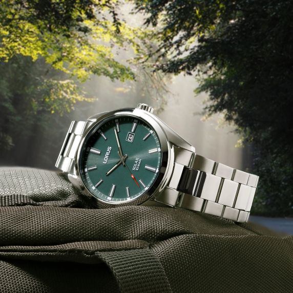 Lorus Solar 100m Classic Mens RX331AX9